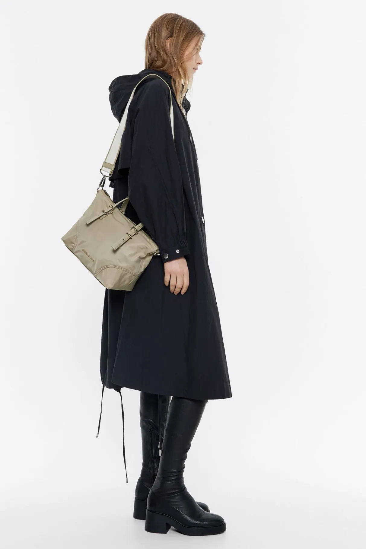 Mujer BIMBA Y LOLA Bolsos Nylon<Bolso Shopper Mediano Nylon Caqui Claro