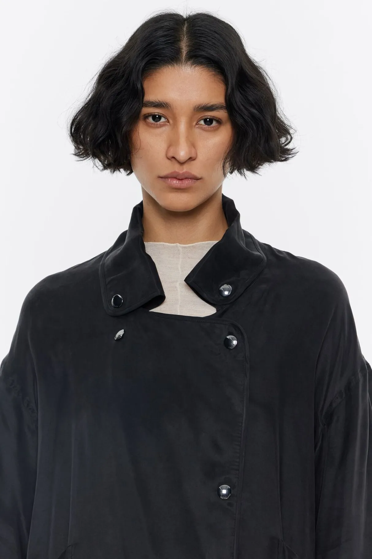 Mujer BIMBA Y LOLA Gabardinas Y Chaquetas<Gabardina Corta Fluida Negra