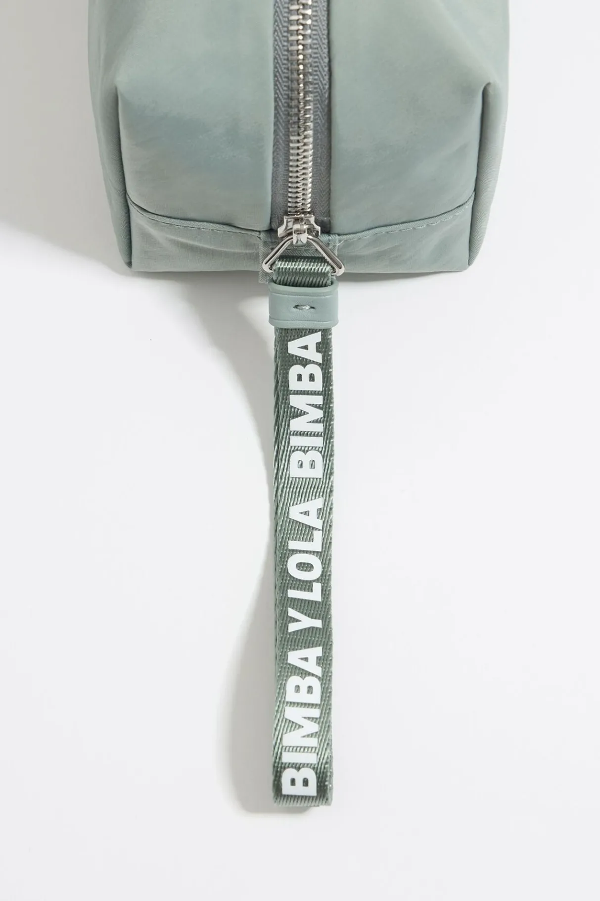 Mujer BIMBA Y LOLA Nylon<Neceser Mediano Nylon Verde Agua